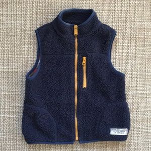 Carter's Fleece Vest (size 4T)